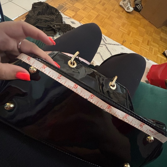 UNREAL find Patent leather purse - made in Toronto - Picture 7 of 8